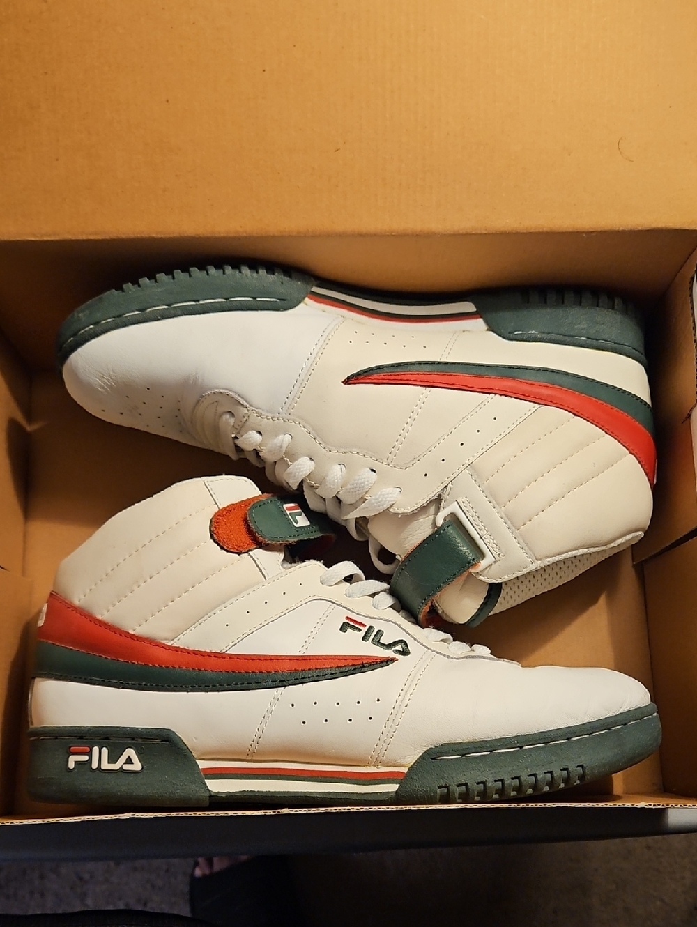 Fila White High-Top Sneakers with Green & Red Trim (Old SCHOOL)